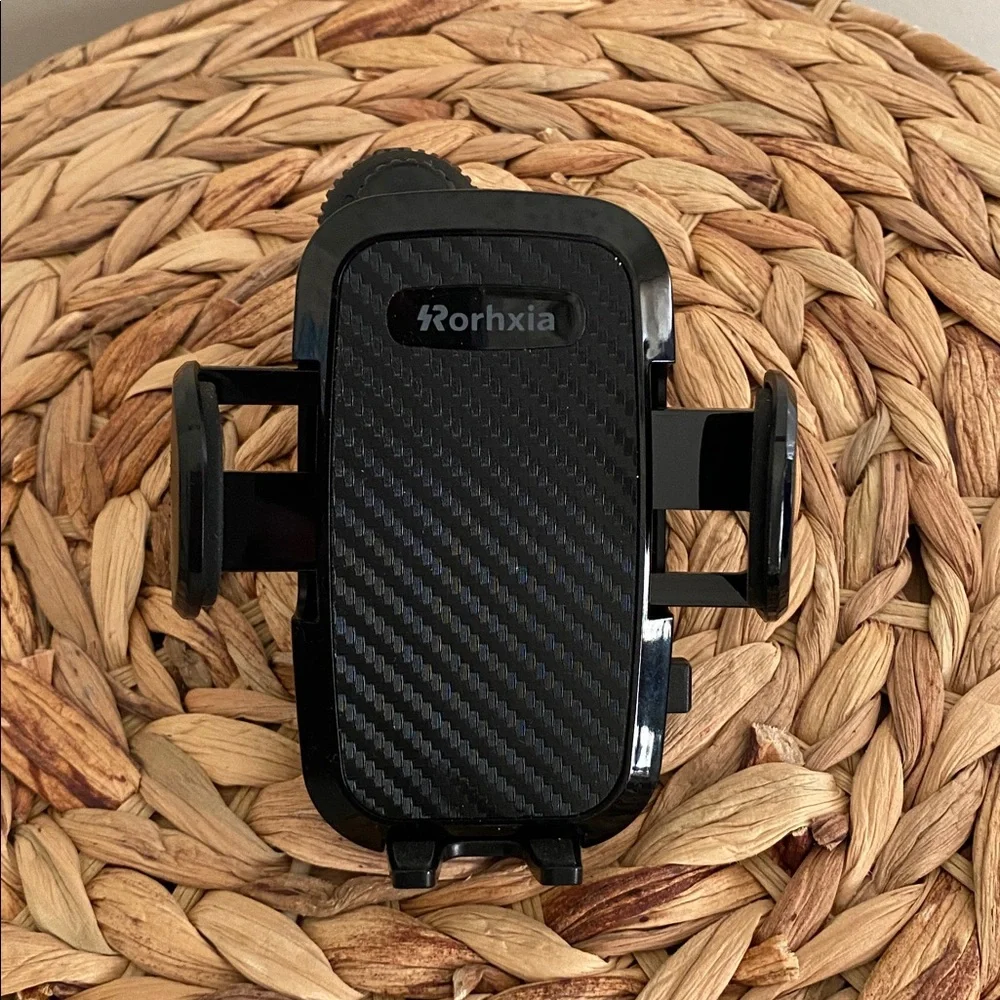 Amazon Basics and various Black Car vent Phone Mounts 3 adjustable like new
